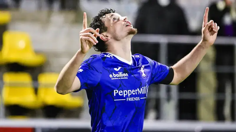 Hoofdafbeelding voor artikel 18 goals en weg: topschutter…