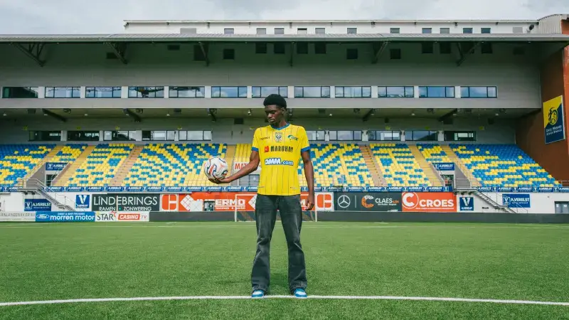 Hoofdafbeelding voor artikel STVV haalt Jeremy Mbambi op…