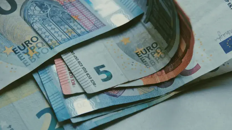 Hoofdafbeelding voor artikel Nieuwe staatsbon haalt meer…