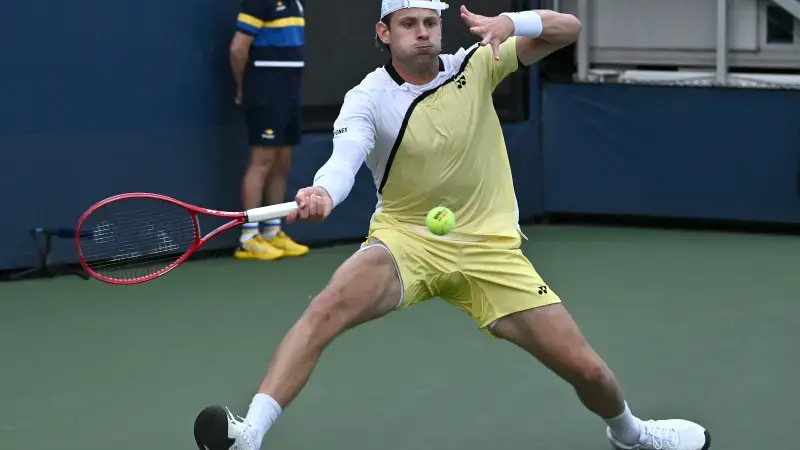 Zizou Bergs knokt zich naar derde ronde US Open