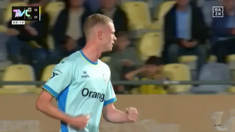 Hoofdafbeelding voor artikel STVV wil winnen van La Louvi&egrave;re…