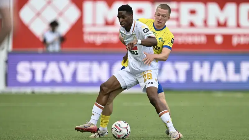 Hoofdafbeelding voor artikel Kopzorgen voor De Meyer: 3…
