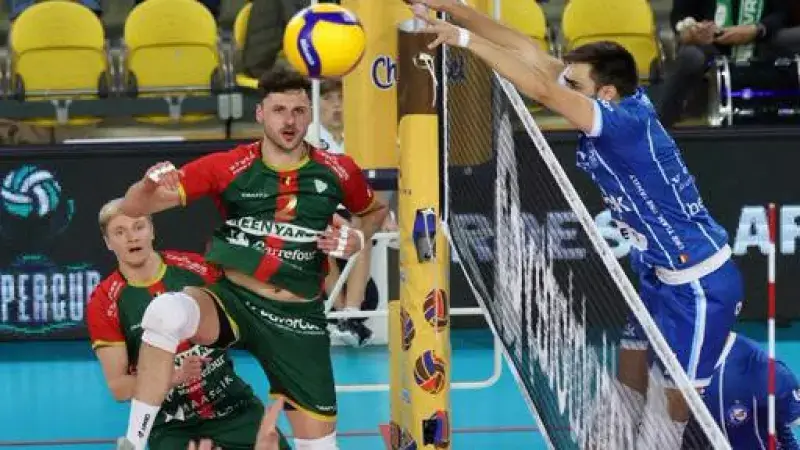 Hoofdafbeelding voor artikel Supercup of dure benzine-cup?…