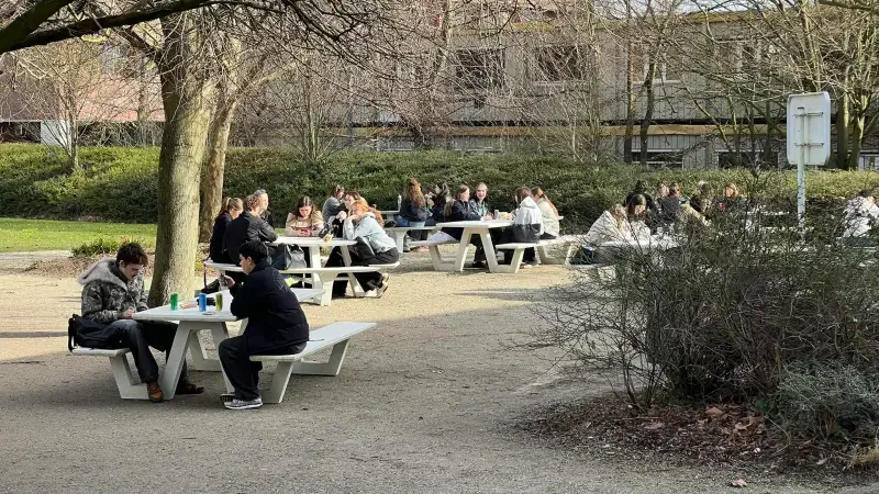 Studenten starten petitie tegen hoge cateringprijzen aan Hogeschool PXL