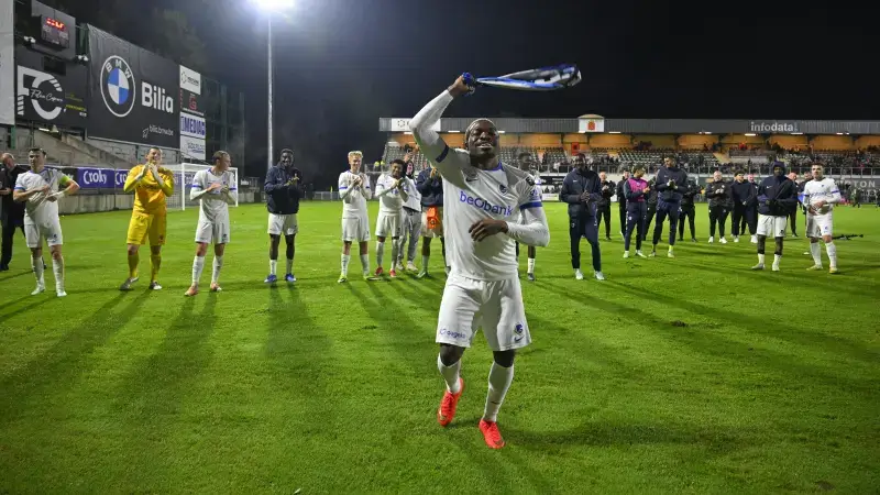 Hoofdafbeelding voor artikel Racing Genk bekert verder…