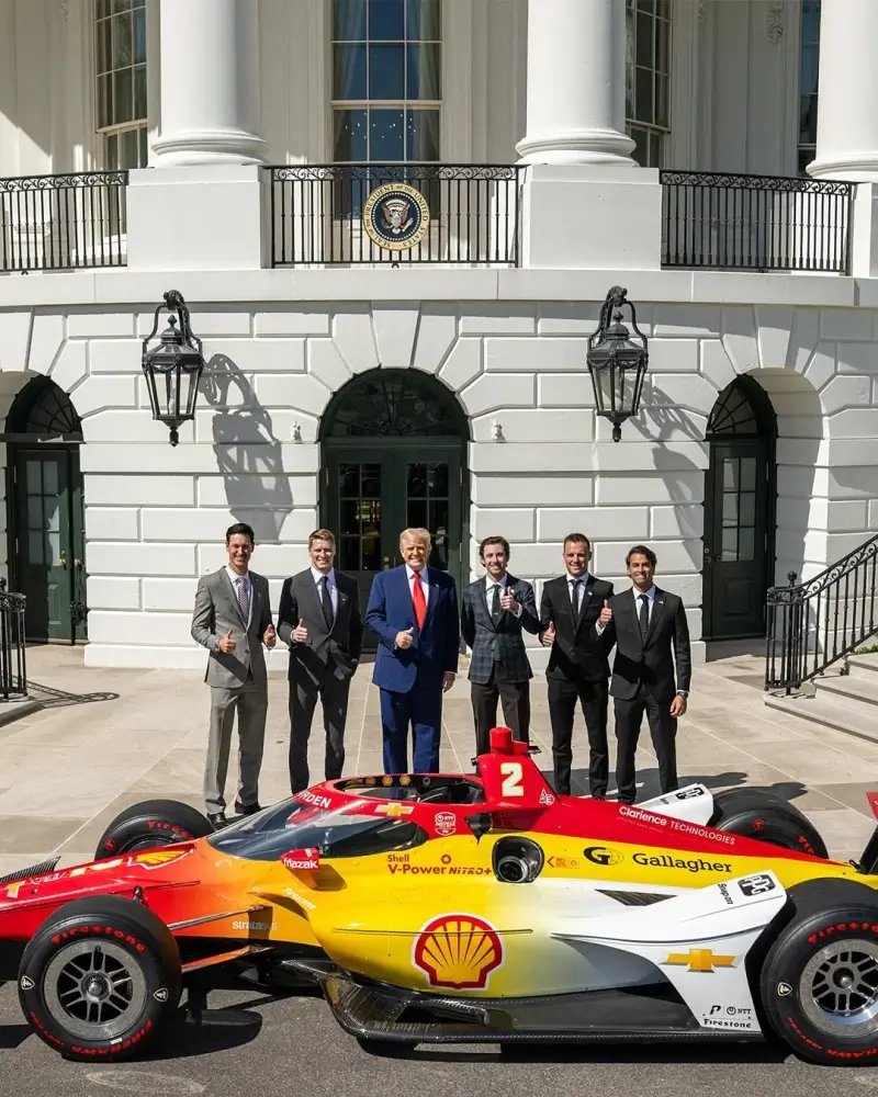 Zolderse autocoureur Laurens Vanthoor op bezoek bij president Trump