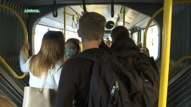 De Lijn zet vanaf maandag extra bussen in