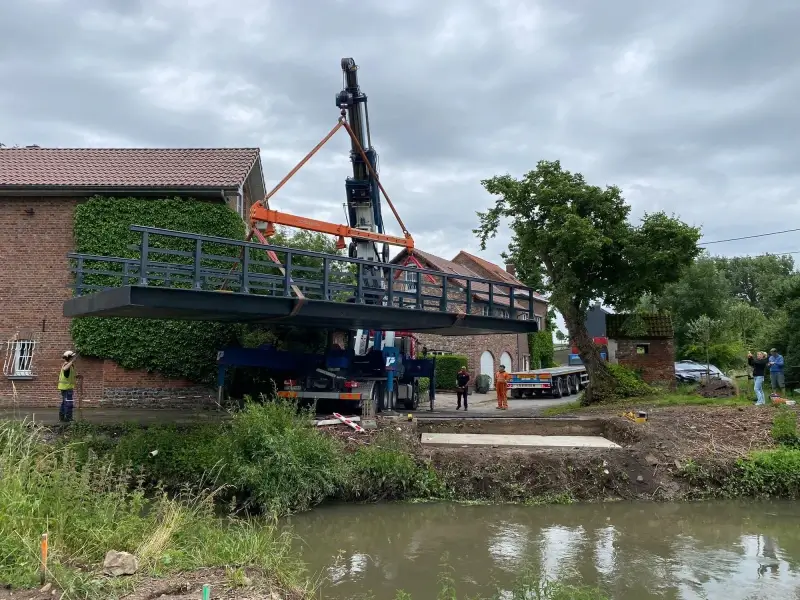 Nieuwe fietsbrug over de Jeker in Tongeren