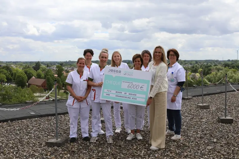 Artsen en medewerkers Jessa Ziekenhuis halen 6.000 euro op voor vzw Boven De Wolken