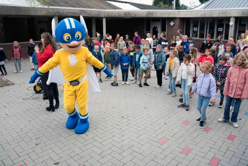 45% meer fietsen in Lommelse scholen dankzij superheld Five