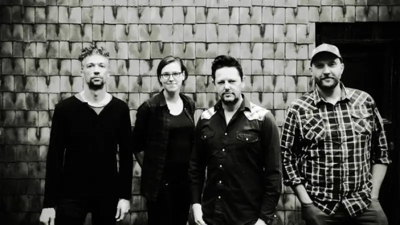 Limburgers van Mad About Moutains openen Club op Pukkelpop