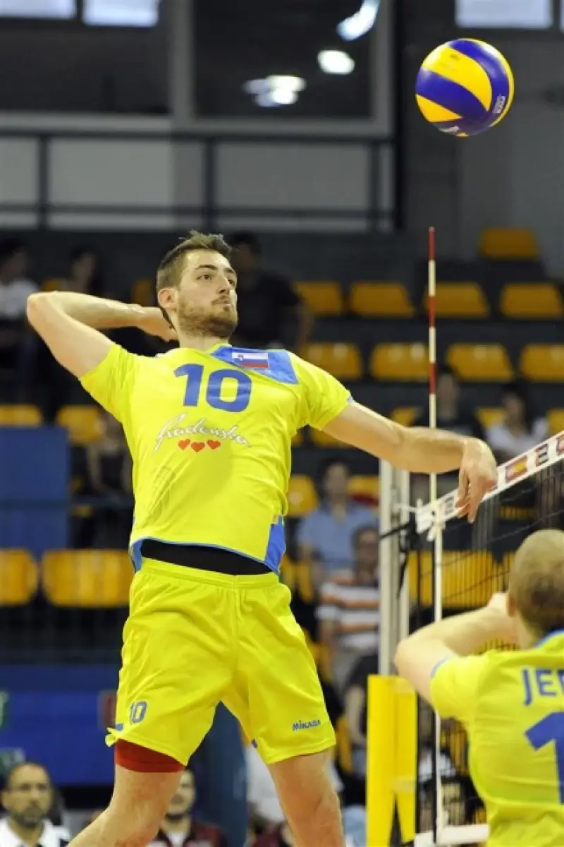 Sloveen Dane Mijatovič is de nieuwe middenman voor Noliko Maaseik