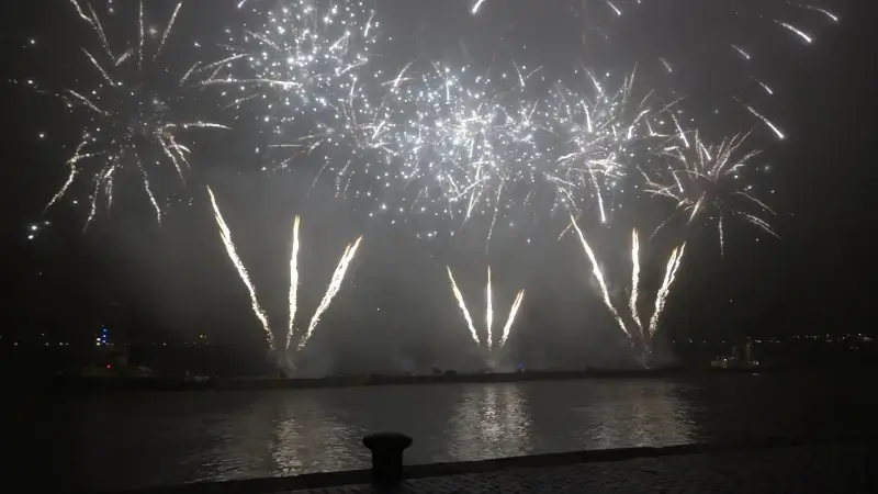 IN KAART: Mag je in jouw gemeente nog vuurwerk afsteken? Ontdek het hier!