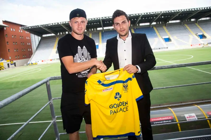 Roman Bezus nieuwste aanwinst STVV