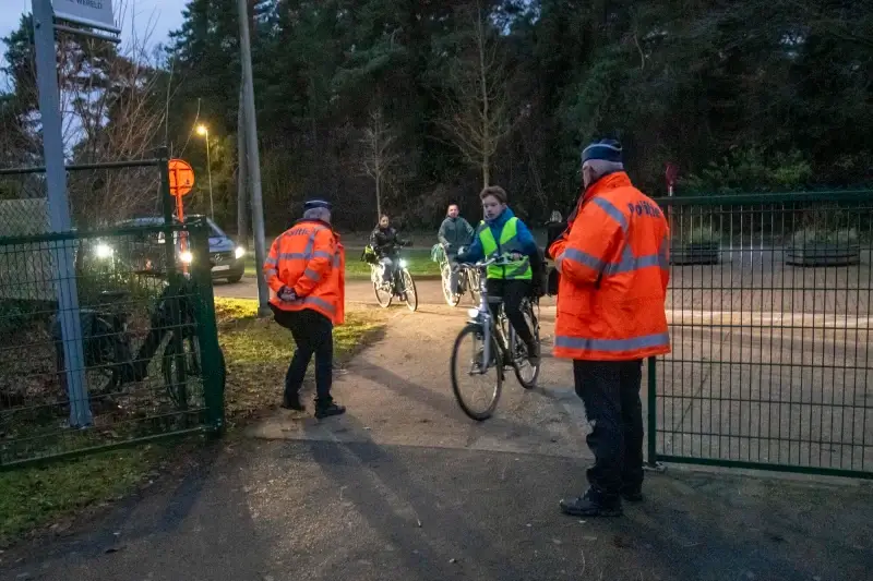 Meer scholieren in orde met fietsverlichting na sensibiliseringsactie Lommel