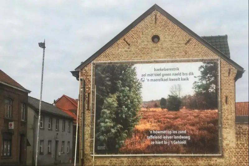 Gemeente As wil dialect weer leven in blazen