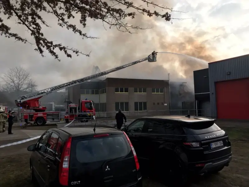Zware brand in het magazijn van Kringwinkel Hasselt