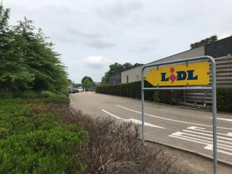 Lichaam gevonden langs parking Lidl in Kermt