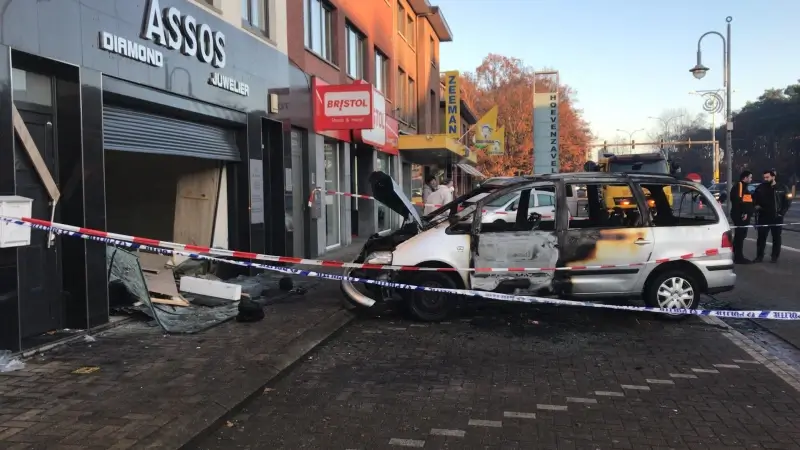 Ramkrakers maken veel buit bij juwelier in Genk