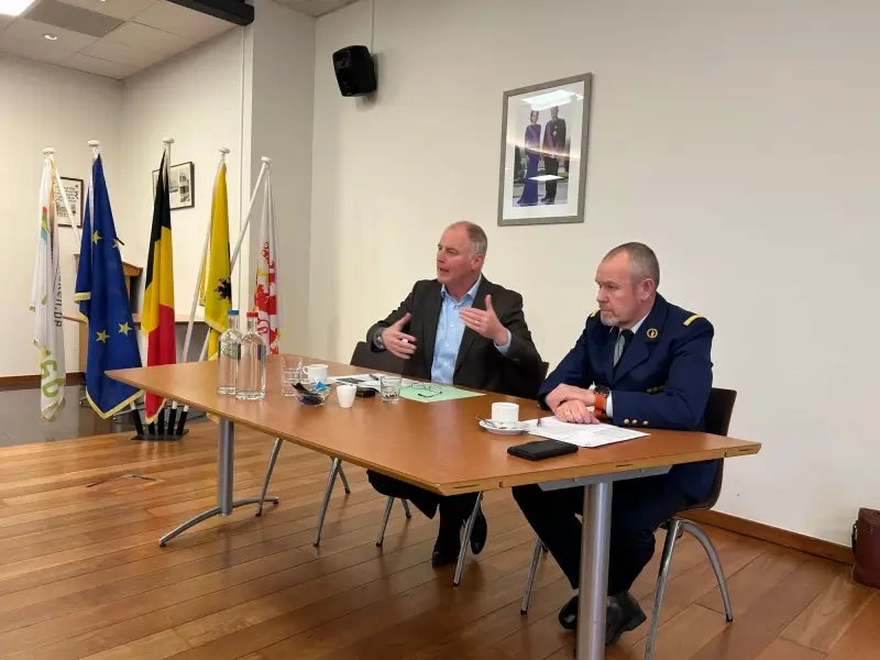 Politie LaMa en burgemeesters slaken noodkreet: werking voor lokale politiekorpsen is onhoudbaar