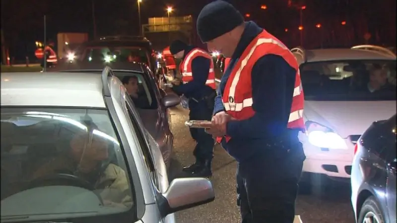 Grootste politievakbond ook in Limburg tegen pensioenvoorstel minister Jambon