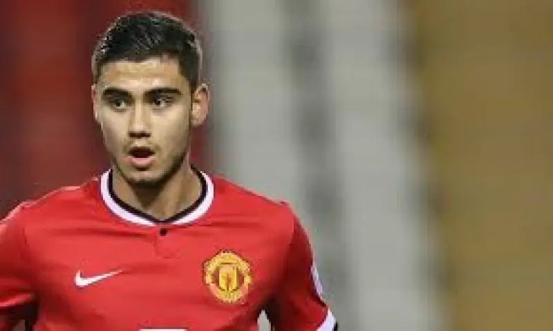 Andreas Perreira jonge voetballer van het jaar bij Manchester United