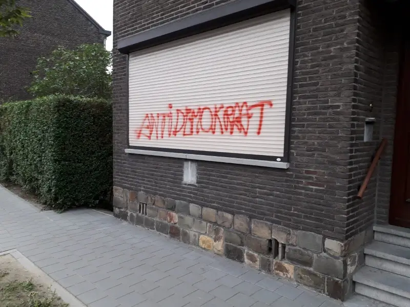 Gevels van woningen in Runkst beklad