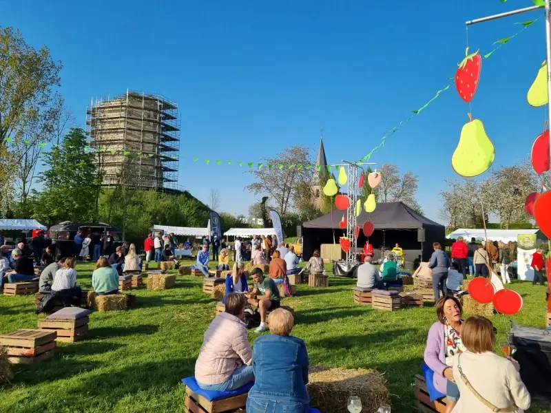 10.000 bezoekers beleven bloesemvreugde in Sint-Truiden tijdens toeristisch toppaasweekend