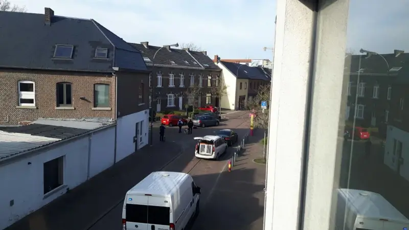 Politie rukt massaal uit voor bommelding in Runkst