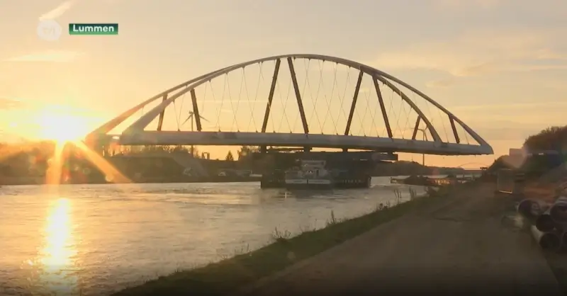 Nieuwe brug in Lummen terug open voor het verkeer