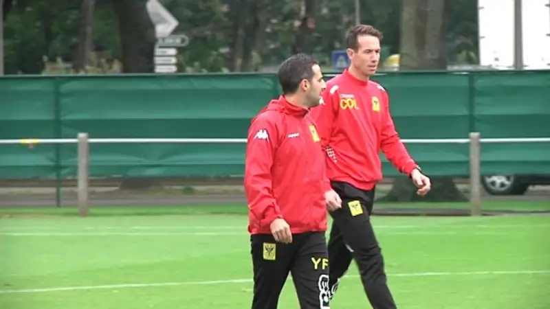 Wordt Chris O'Loughlin de nieuwe trainer van STVV?