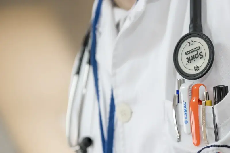 Vanaf vandaag voor 1 euro naar de huisdokter