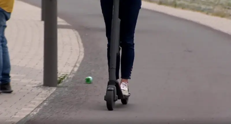 Vias wil elektrische steps verbieden voor kinderen onder 16 jaar
