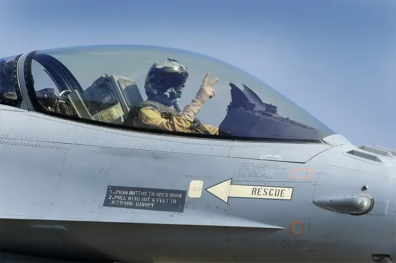 Belgische F-16's uit Polen weer thuis