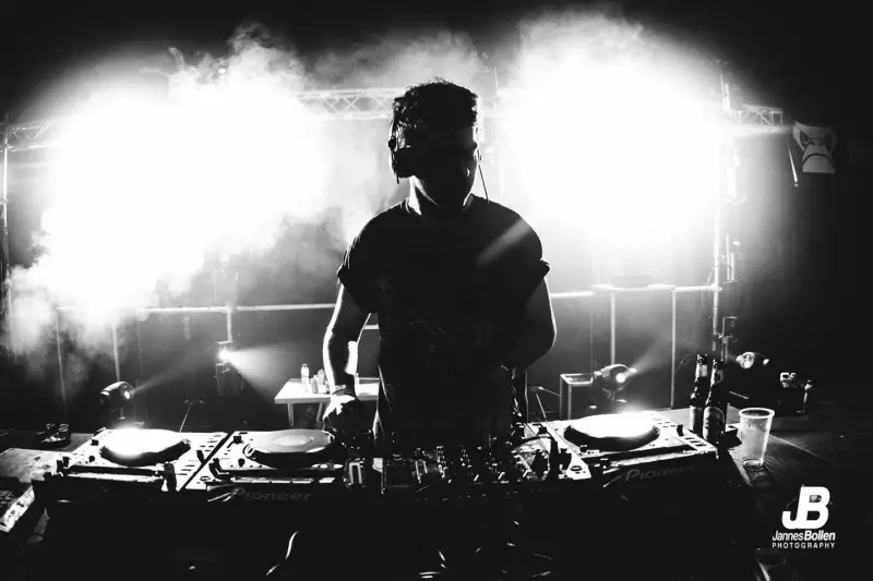 'Geen makakken op Pukkelpop!' DJ viert aanwezigheid op Pukkelpop op aparte manier