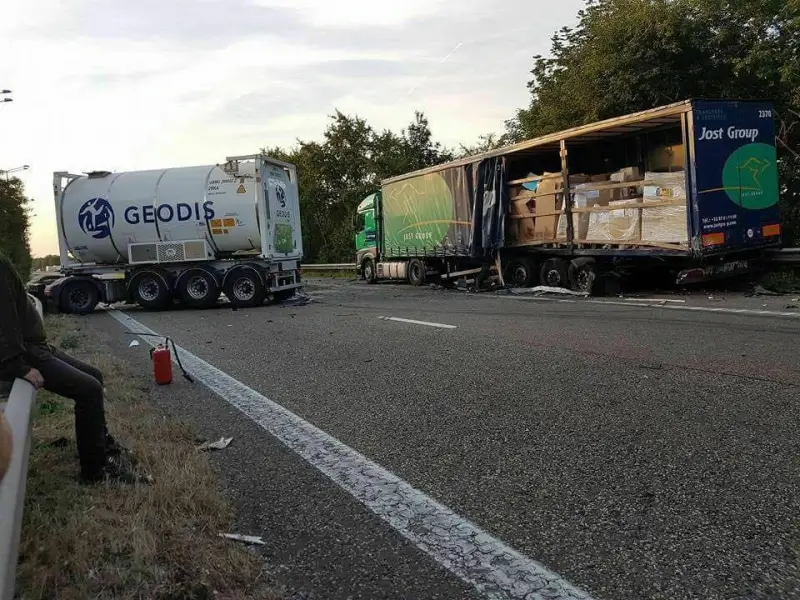 Weer verkeersellende op E314 na zwaar ongeval