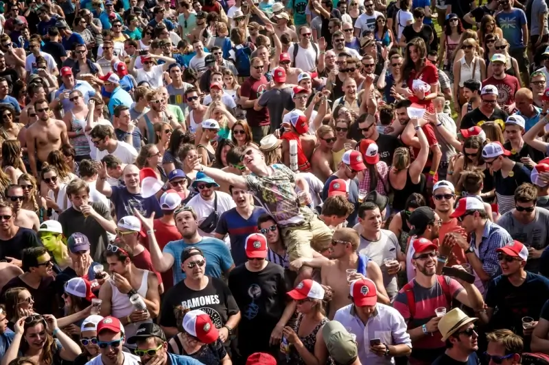 "Festivals moeten gratis water geven"