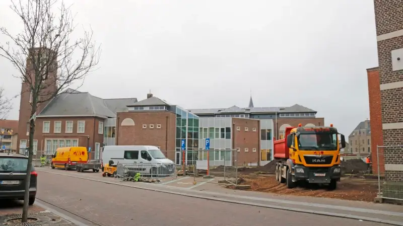 Uitbreidingswerken gemeentehuis Pelt gaan van start