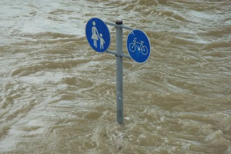WATEROVERLAST IN LIMBURG: Vrijdag 16 juli om 10u extra TVL Nieuws met een laatste stand van zaken