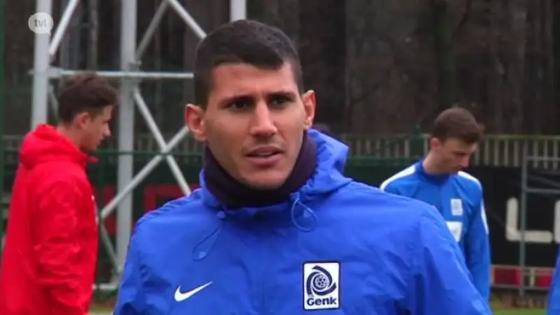 Genk naar de halve finales dankzij hattrick van Karelis