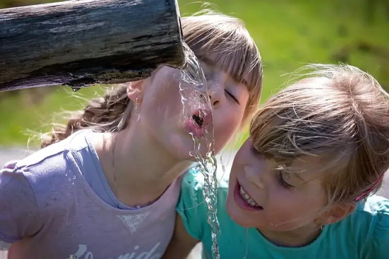 Veel water drinken is de boodschap