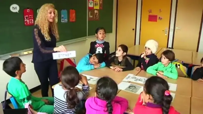 "Kinderen op de vlucht moeten tijdelijk verblijfsrecht krijgen"