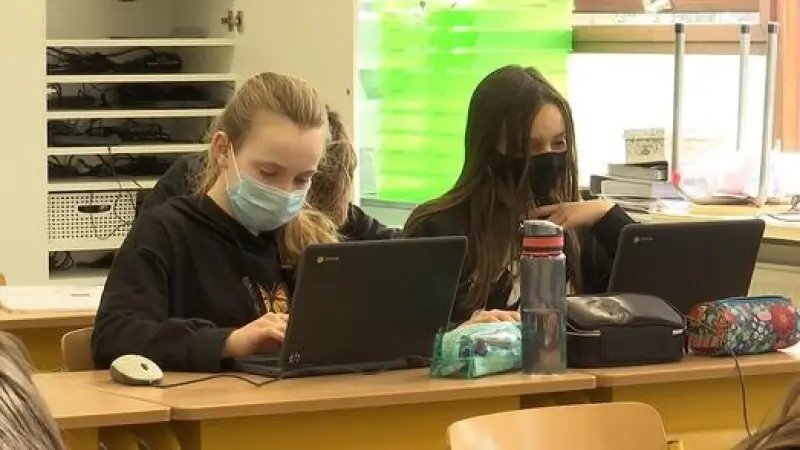 Nieuwe regels in de klas: enkel besmette en zieke kinderen moeten thuisblijven