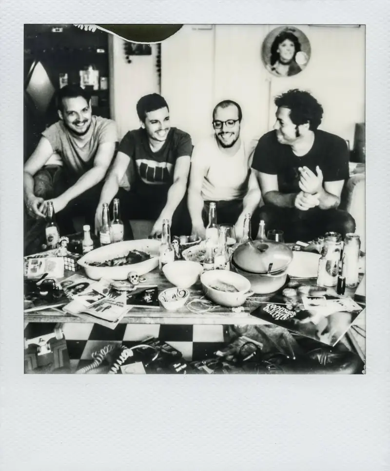 Bekijk hier de nieuwe videoclip van The Sore Losers