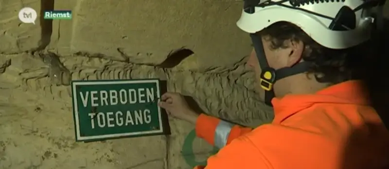 Politie en boswachters betrappen feestvierders in mergelgroeven