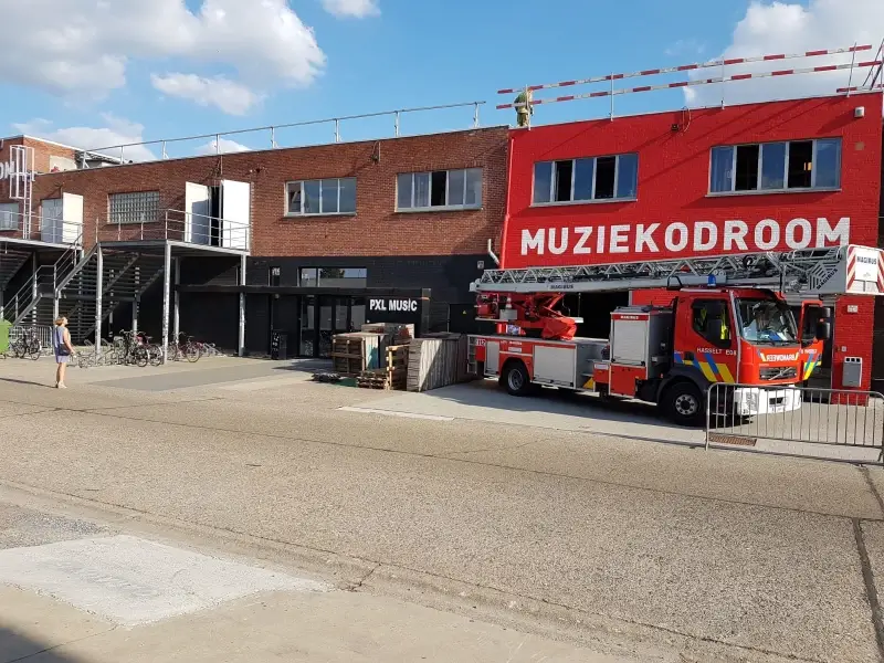 Keuken brandt volledig uit in Muziekodroom
