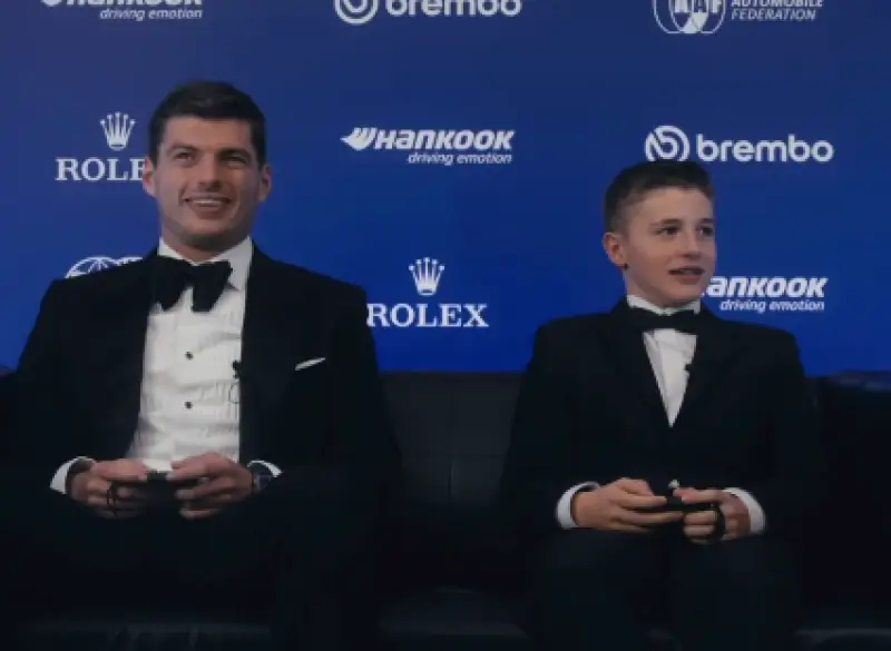 Wereldkampioen Karting Dries (13) uit Heusden-Zolder verslaat Max Verstappen (op Nintendo)