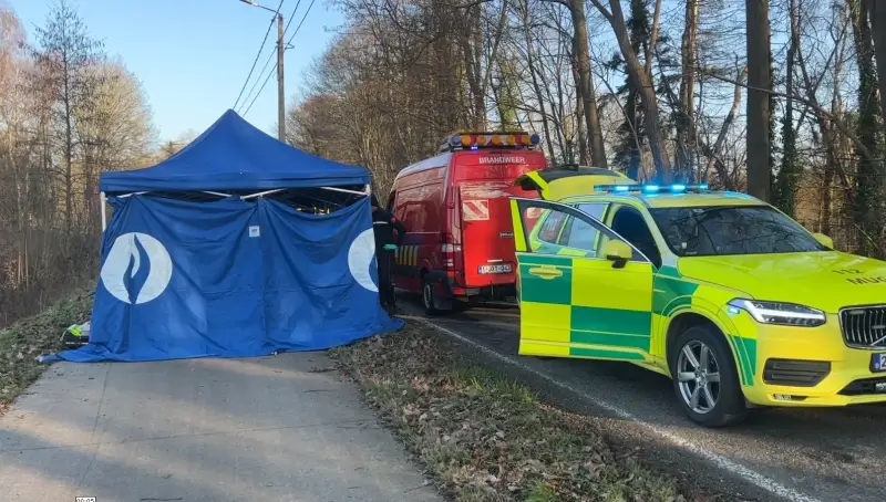 Fietser in Bilzen raakt zwaargewond na aanrijding met wielertoeristen