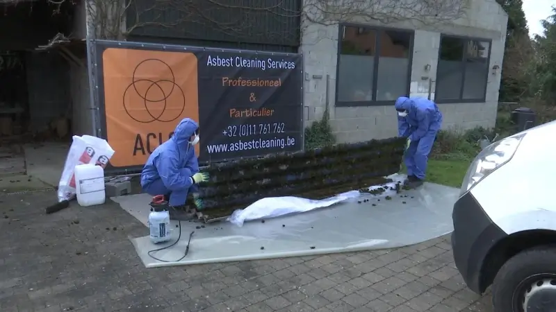 Minister Demir maakt 27 miljoen euro vrij voor asbestverwijdering jeugdlokalen