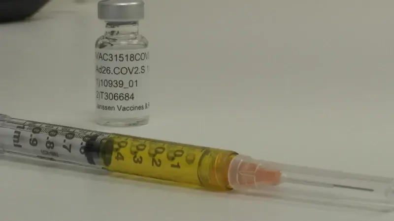 Uitnodiging vaccinatie 16- en 17-jarigen deze week de deur uit